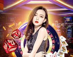 Antarmuka beranda situs mobile evostoto dengan menu permainan slot dan live casino